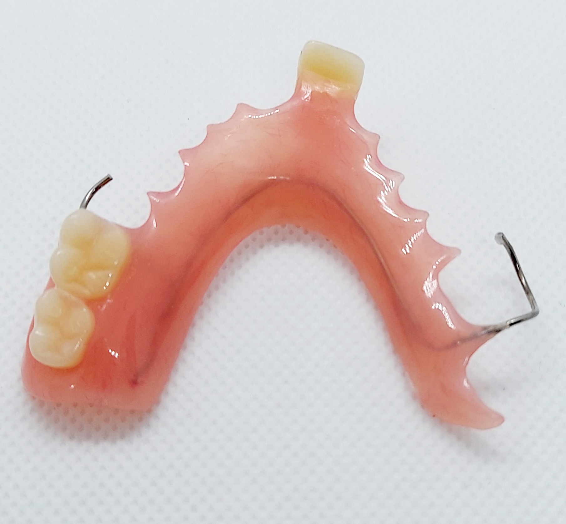 Acrylic Partial Denture Flipper