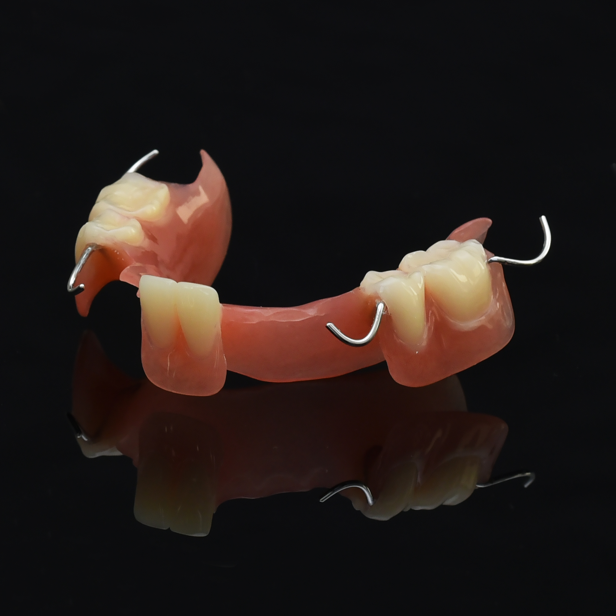 Acrylic Partial Denture Flipper